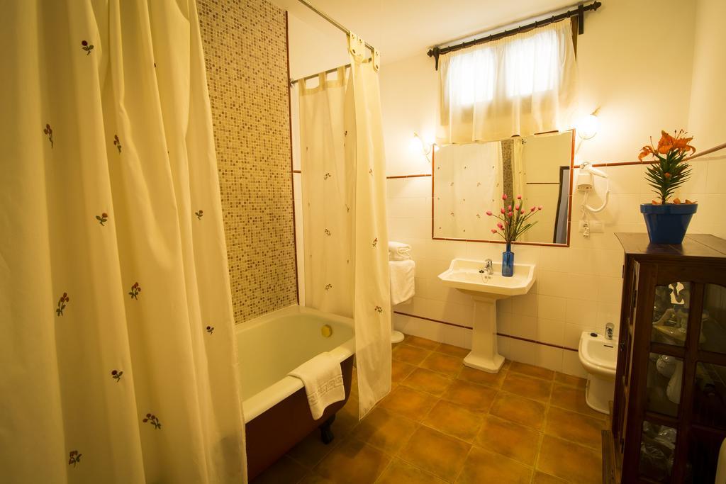Hospederia Real Casona La Beltraneja Hotel Белмонте Екстериор снимка